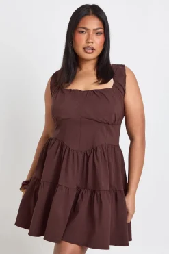 Robe Mini Grande Taille En Bengaline À Encolure Carrée