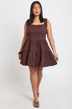 Robe Mini Grande Taille En Bengaline À Encolure Carrée