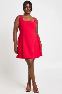 Robe Mini Grande Taille À Encolure Carrée Et Jupe Évasée