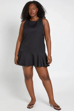 Robe Mini Grande Taille À Encolure Dos Nageur Et Ourlet À Volants