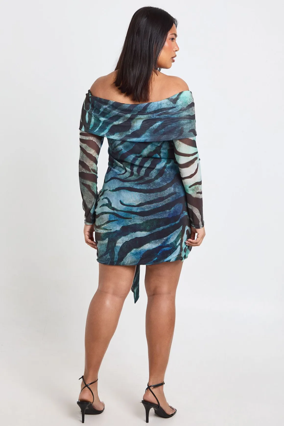 Robe Mini Grande Taille Imprimé Animalier Mixte Col Bardot Avec Nœud Devant