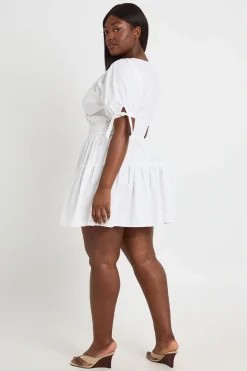 Robe Mini Grande Taille À Manches Bouffantes Et Encolure En V