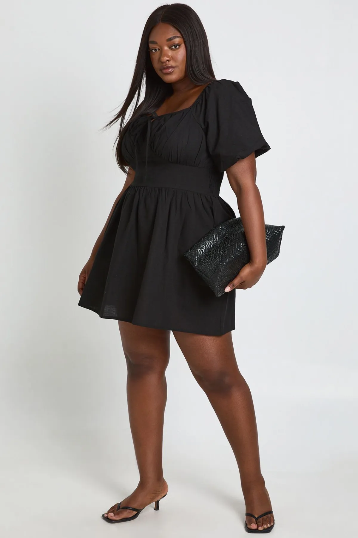 boohoo Robe Mini Grande Taille À Manches Bouffantes Effet Lin<Femme Robes Patineuses|Robes