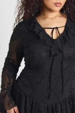 Robe Mini Grande Taille À Motif Floral Dévoré Et Ourlet Asymétrique