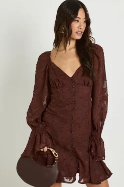 Robe Mini Grande Taille À Ourlet Godets Et Motif Floral Dévoré