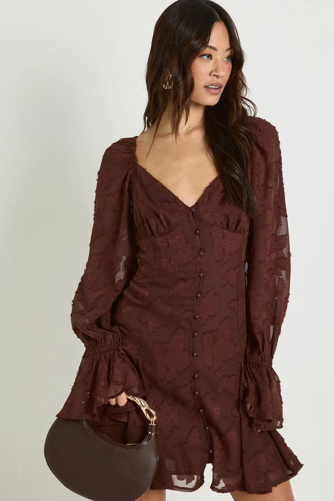 Robe Mini Grande Taille À Ourlet Godets Et Motif Floral Dévoré