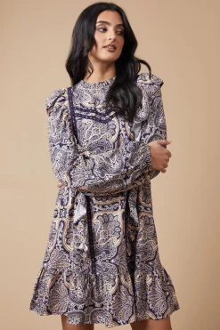 Oasis Robe Mini à Imprimé Paisley avec Volants et Dentelle<Femme Satin Et Dentelle|Robes À Manches Longues