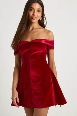Robe Mini À Jupe En Velours Et Col Bardot