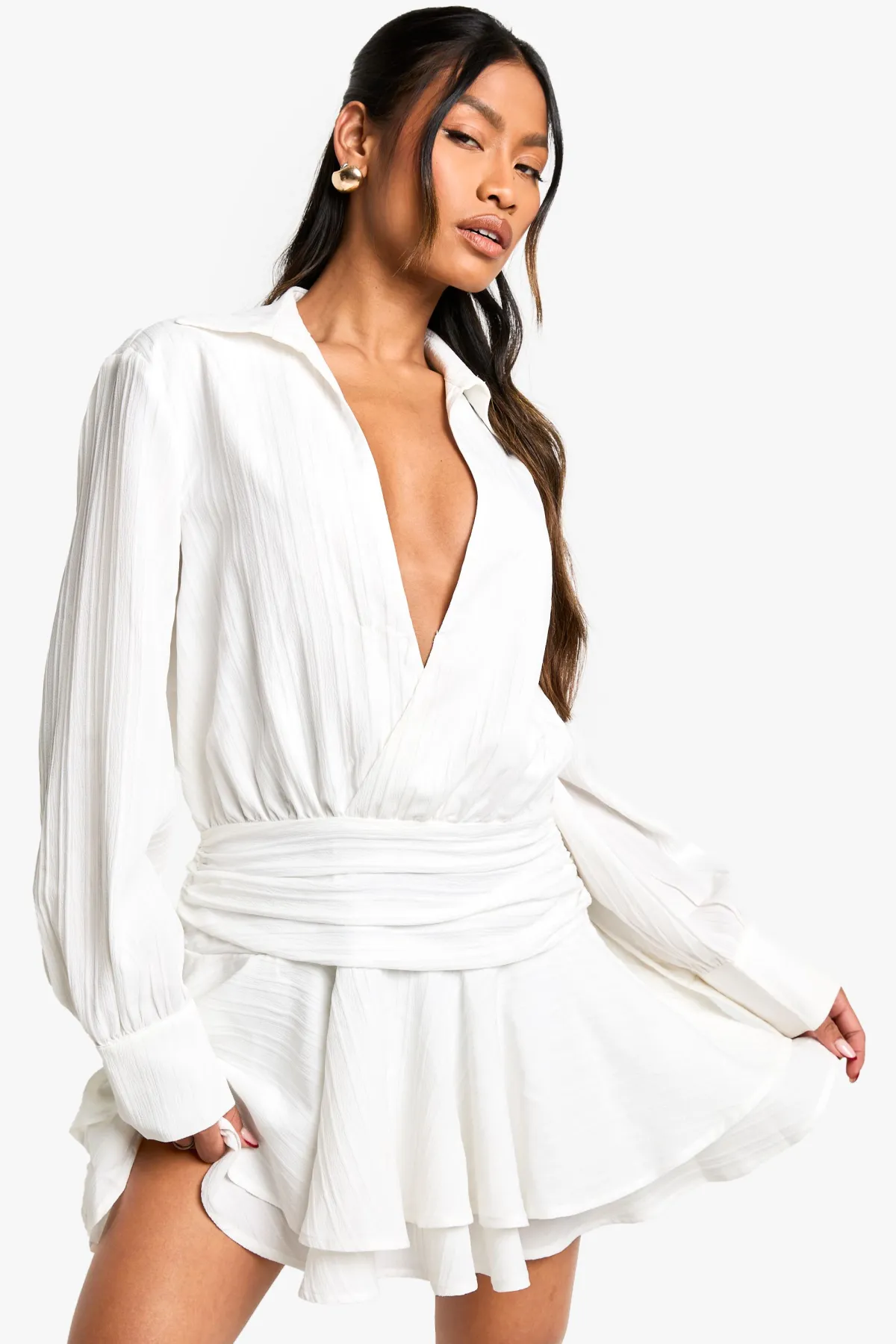 boohoo Robe mini à jupe texturée à fronces et volants<Femme Robes À Manches Longues|Robes