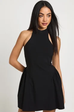 boohoo Robe Mini à Jupe Volumineuse et Col Licou<Femme Robes Patineuses|Robes