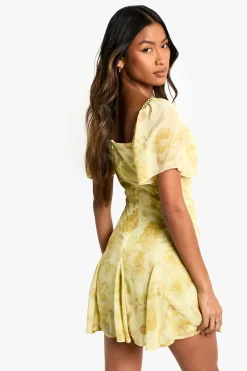 Robe Mini Laitière Florale à Ourlet Godet
