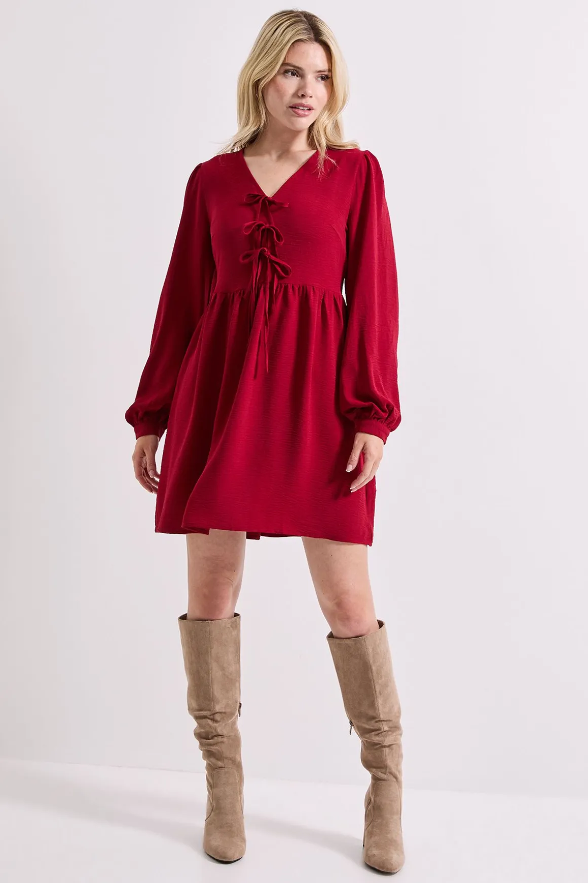 Robe Mini à Manches Bouffantes et Nœud Devant