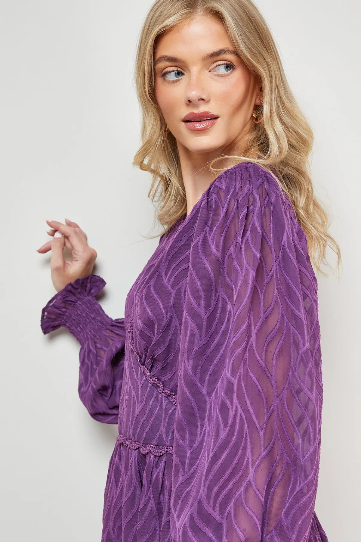 Oasis Robe Mini à Manches Bouffantes avec Détails de Finition Jacquard Animal<Femme Robes Bohème|Robes À Manches Longues