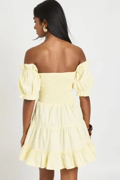 boohoo Robe Mini À Manches Bouffantes Et Buste Froncé<Femme Robes Patineuses|Robes
