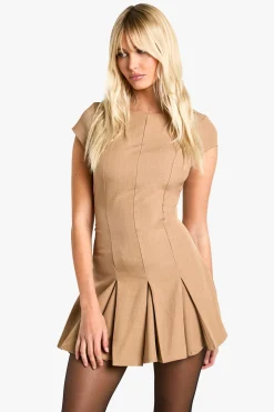 boohoo Robe Mini à Manches Cap et Plis en Boîte<Femme Tailleurs|Robes Patineuses