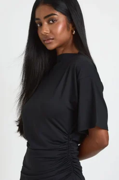 Robe Mini À Manches Courtes Ultra Douce Avec Taille Froncée