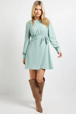 Robe Mini À Manches Longues Avec Nœud À La Taille