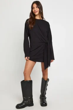 boohoo Robe mini à manches longues avec taille nouée<Femme Robes À Manches Longues|Robes