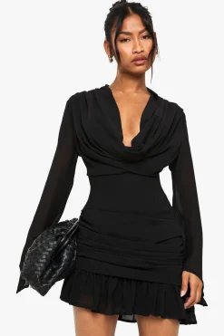 Robe mini à manches longues col drapé