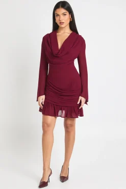 Robe Mini à Manches Longues et Col Drapé