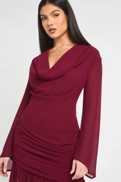 Robe Mini à Manches Longues et Col Drapé