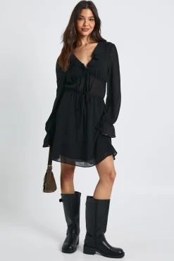 Robe Mini à Manches Longues Froncée avec Détail à Volants