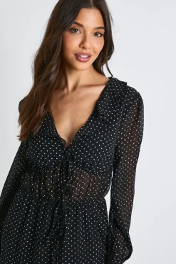 Robe mini à manches longues froncée avec détail à volants