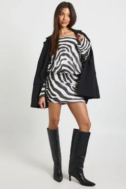 boohoo Robe mini à manches longues, imprimé zébré et dos drapé<Femme Robes Moulantes|Robes À Manches Longues