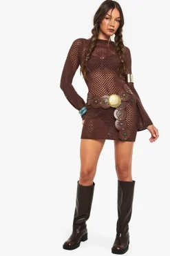 boohoo Robe mini à manches évasées en crochet<Femme Looks Chocolat|Pulls Et Gilets