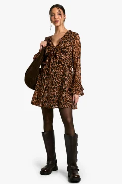 Robe mini à manches à volants léopard