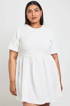 boohoo Robe Mini À Manches Volumineuses Et Texture<Femme Robes Patineuses|Robes