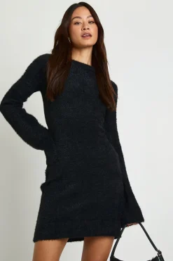 boohoo Robe Mini Moulante En Maille Super Douce Avec Détail Nœud Dans Le Dos Pour Grande Taille<Femme Pulls Et Gilets|Toutes Les Mailles