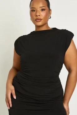 Robe Mini Moulante À Épaulettes