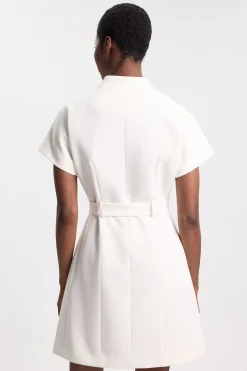 Robe Mini Moulante Texturée À Col Montant Avec Ceinture