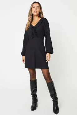 Robe Mini Noire à Col Volant