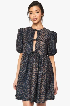 boohoo Robe Mini à Nouer sur le Devant Imprimé Léopard<Femme Robes Babydoll|Robes