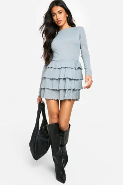 boohoo Robe Mini à Ourlet en Couches avec Volants<Femme Robes Patineuses|Robes À Manches Longues