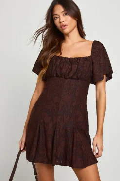 Robe Mini à Ourlet Godet et Imprimé Floral Dévoré