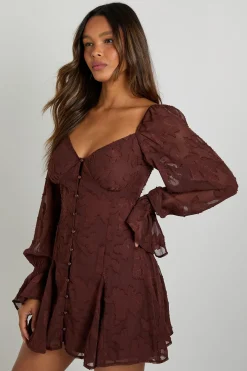 boohoo Robe Mini À Ourlet Godet Motif Floral Dévoré<Femme Robes Patineuses|Robes À Manches Longues