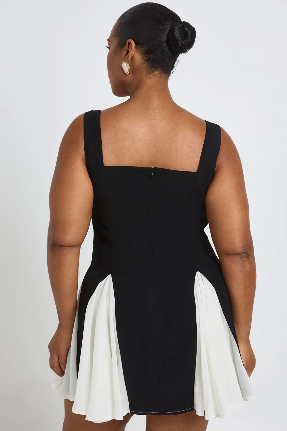 Robe Mini À Ourlet Godet Plus