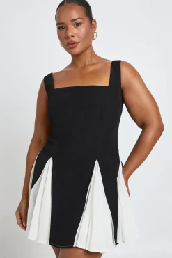 Robe Mini À Ourlet Godet Plus