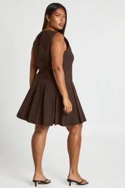 Robe Mini Plissée à Boutons Asymétriques Plus