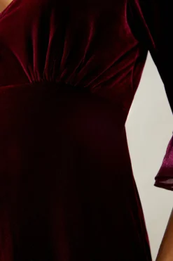 Robe Mini Plissée en Velours pour Occasions Spéciales