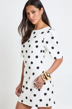 boohoo Robe Mini À Pois Avec Détails De Coutures Structurées<Femme Robes Moulantes|Pois