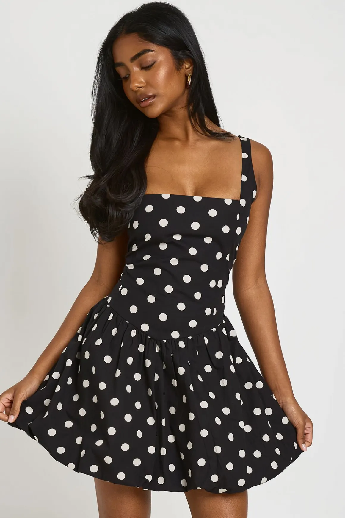 Robe Mini À Pois Avec Ourlet Bouffant