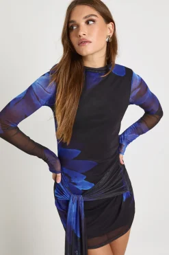 Robe mini portefeuille à col montant imprimée à motifs floraux