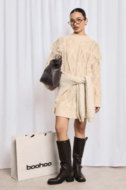 Robe Mini Pull en Maille Câble à Pompons