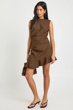 boohoo Robe Mini Sans Manches à Ourlet Volant Froncé<Femme Toutes Les Robes|Robes