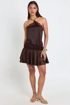 Robe Mini Satinée À Dentelle Et Ourlet Tombant