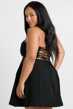 Robe mini skater à bandeau, froncée et structurée Plus